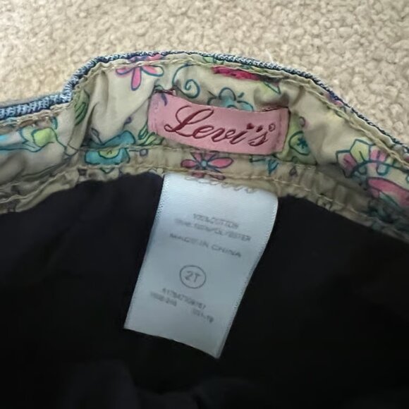 LEVIS JEAN SKORT 2T - Picture 2 of 3